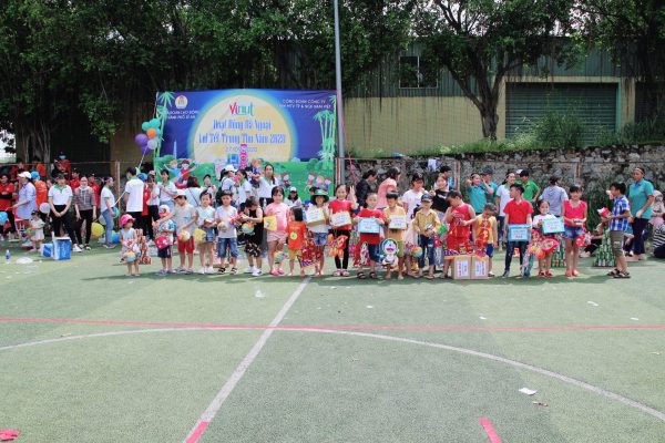 Siết chặt tình đoàn kết VINUT tổ chức chương trình dã ngoại nhân dịp Trung thu