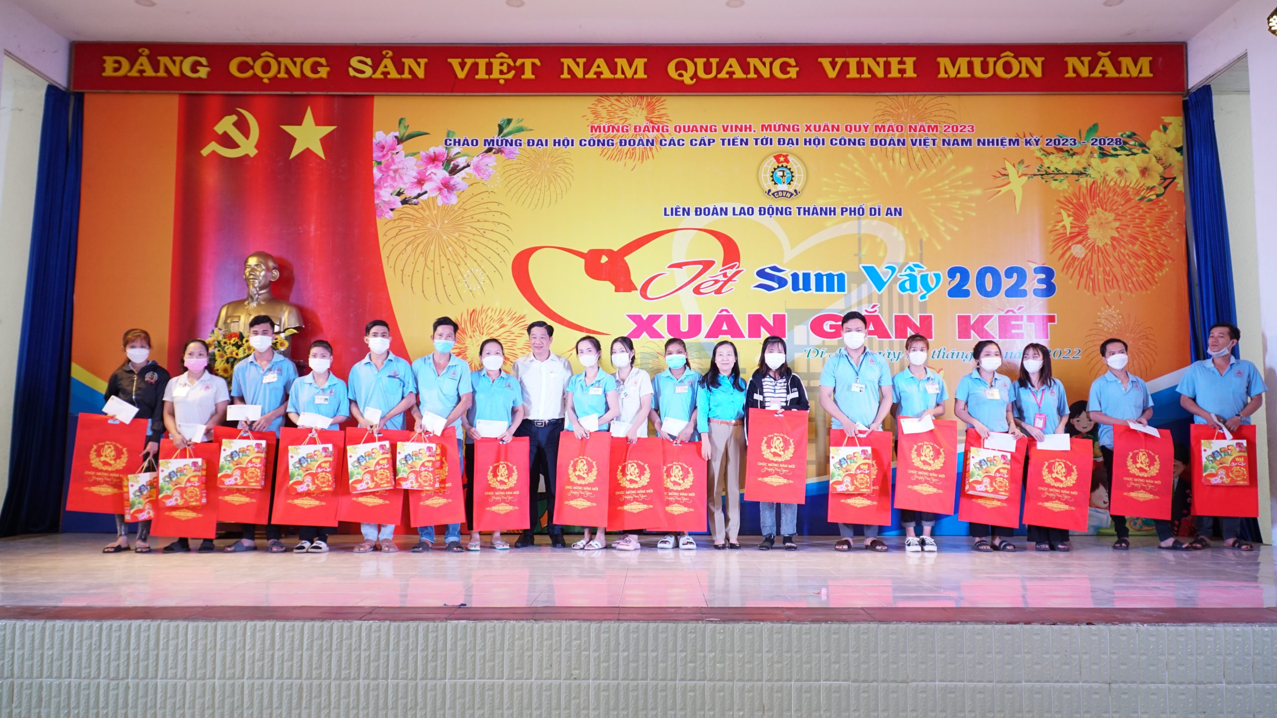 Vinut Xuân gắn kết - Tết sum vầy 2023