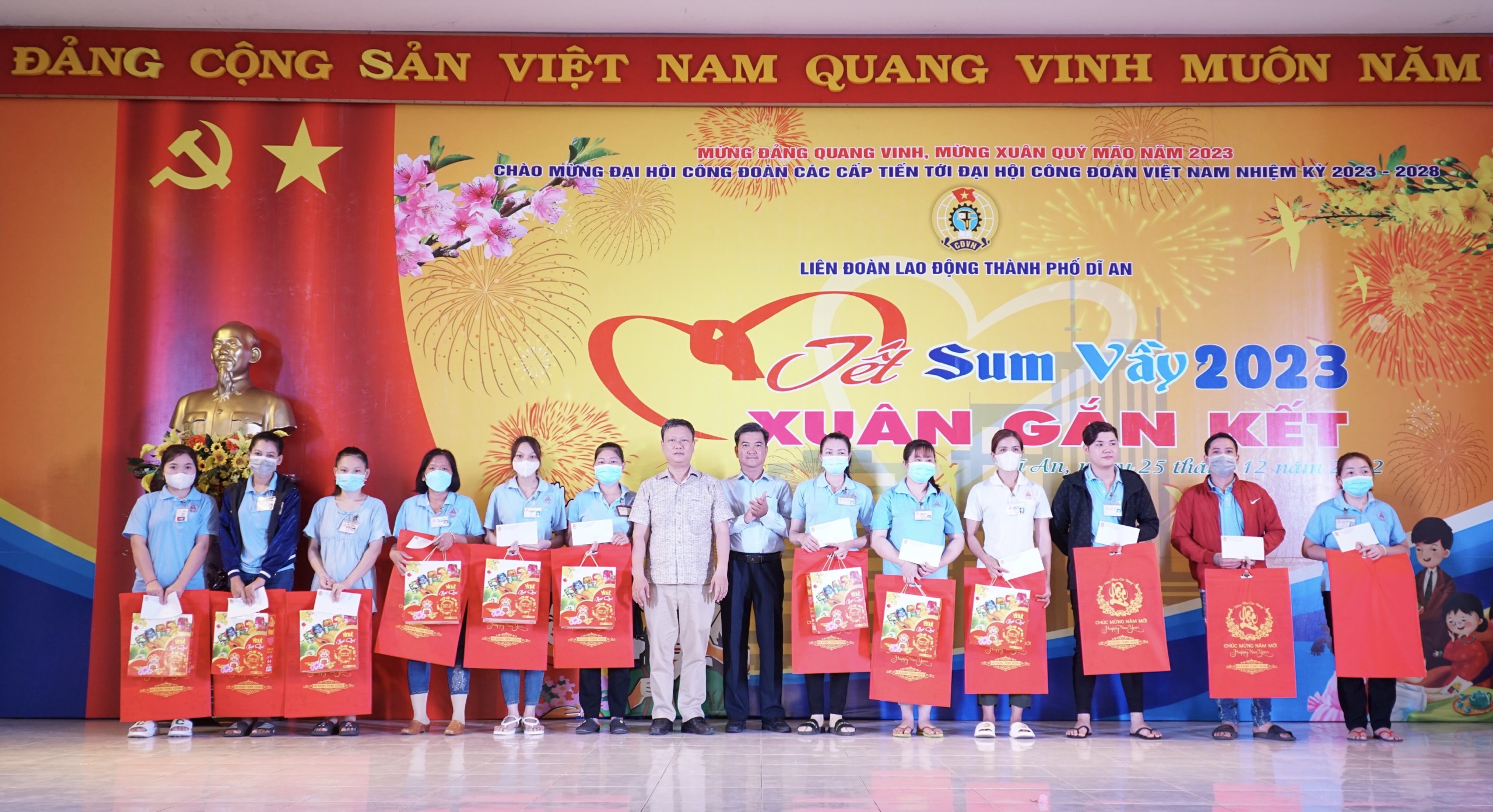 Vinut Xuân gắn kết - Tết sum vầy 2023