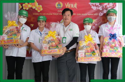 Công Đoàn Công ty CP TP và NGK Nam Việt tặng hơn 800 phần quà cho nhân viên