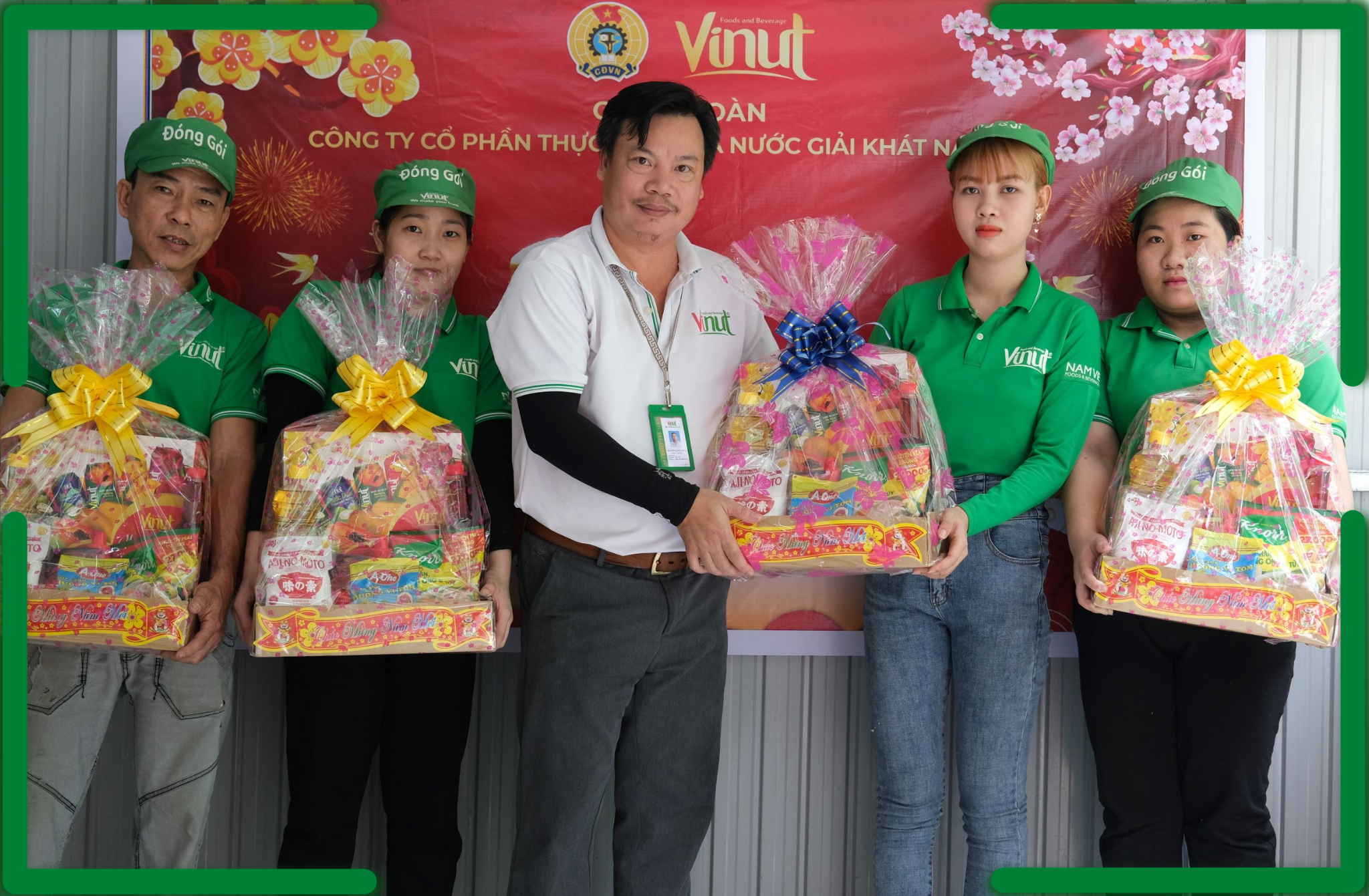 Công Đoàn Công ty CP TP và NGK Nam Việt tặng hơn 800 phần quà cho nhân viên
