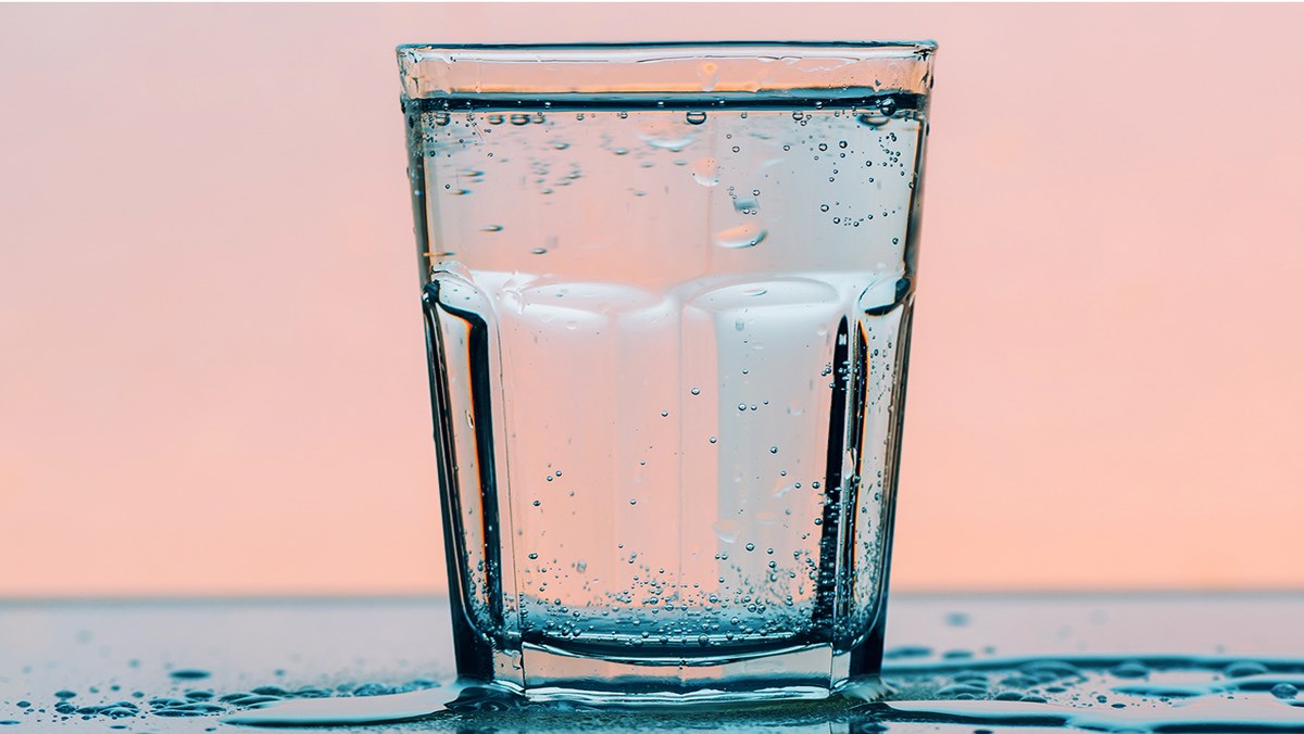 Sparkling water và sự khác biệt với Club Soda, Seltzer, Tonic Water