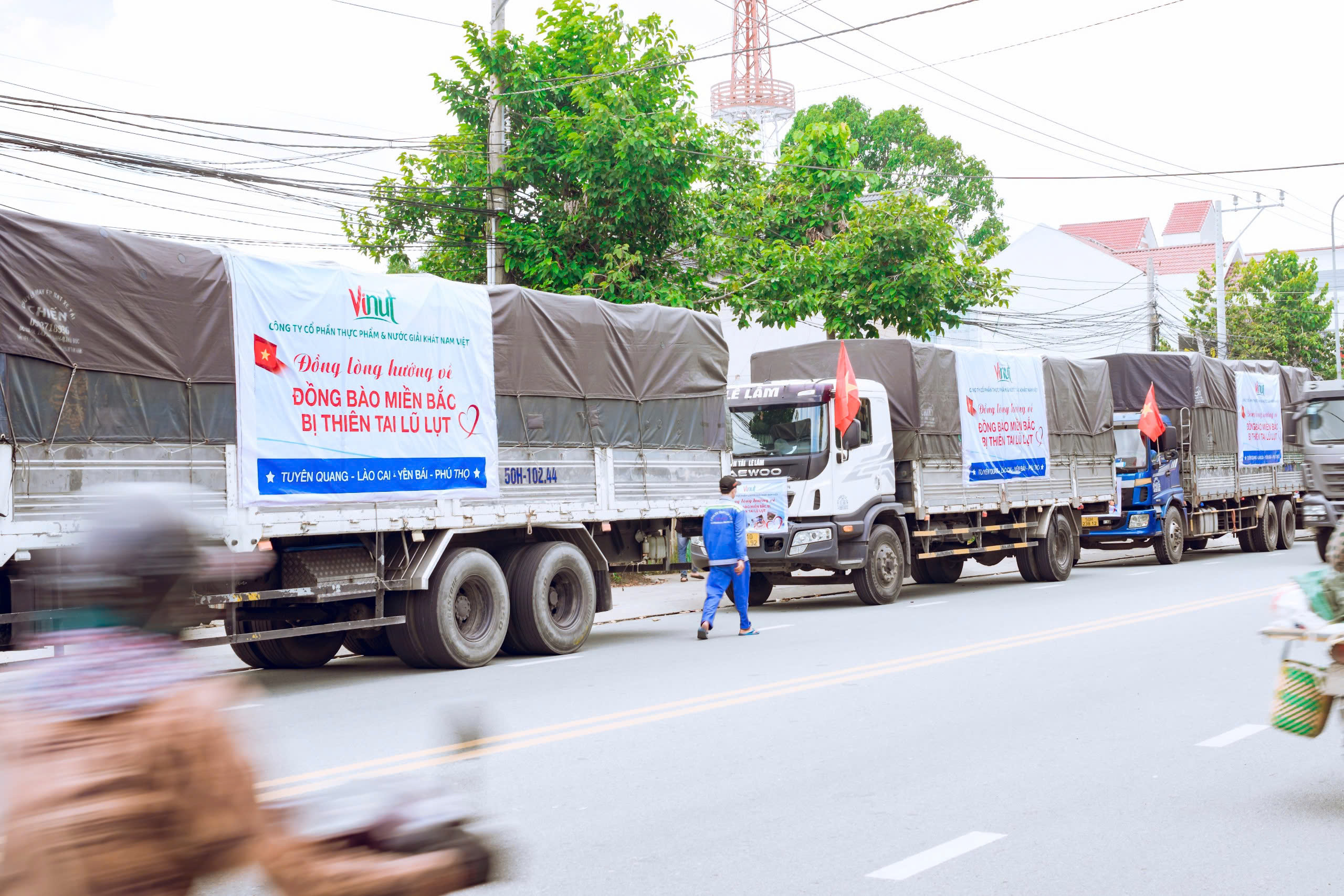 công ty nam việt hỗ trợ bà con vùng bão lũ