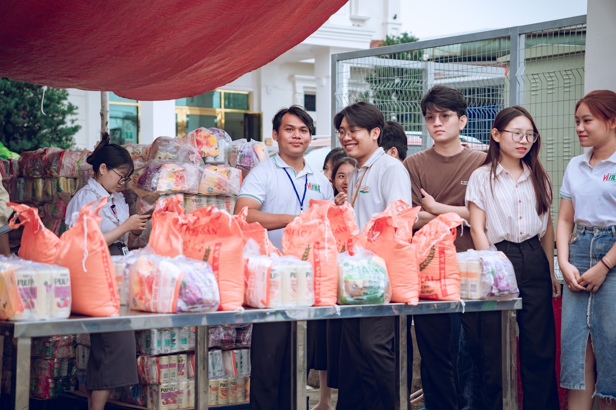 vu lan sẻ chia, vu lan 2025, vinut