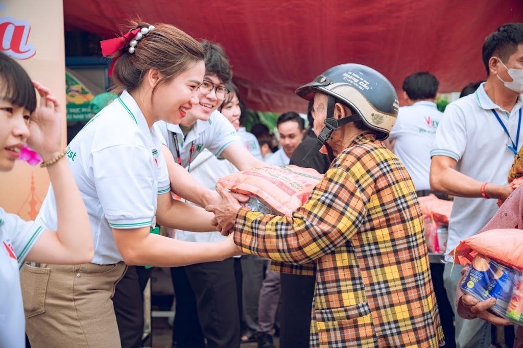 vu lan sẻ chia, vu lan 2025, vinut