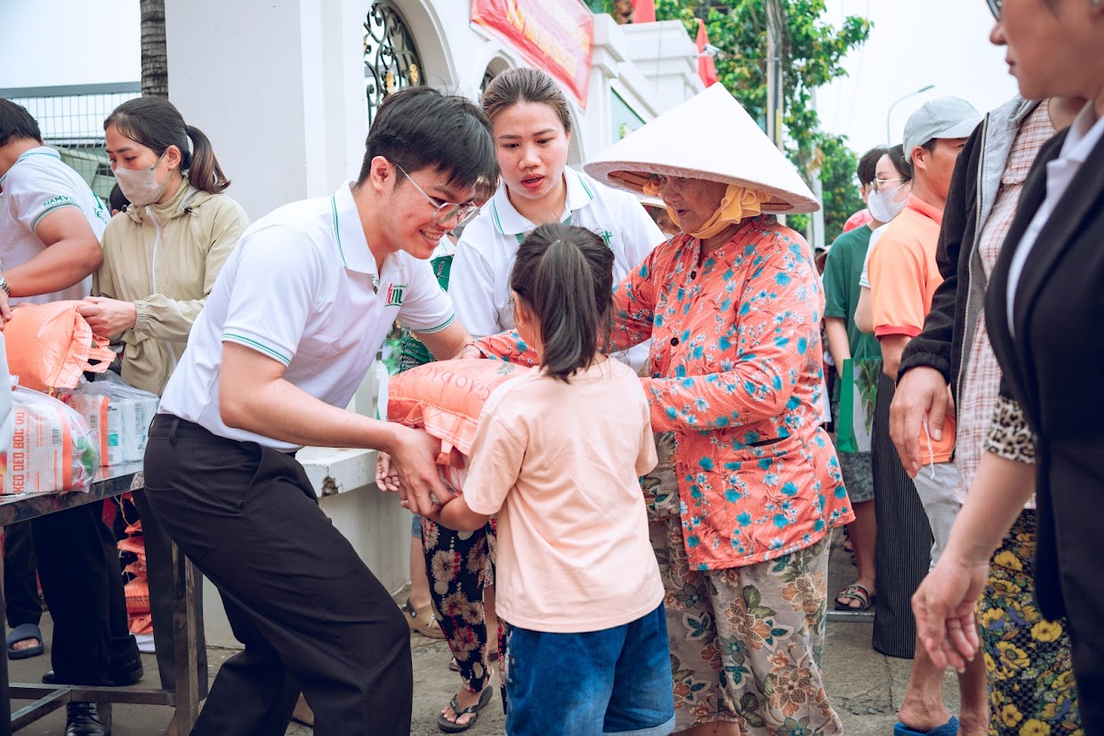 vu lan sẻ chia, vu lan 2025, vinut